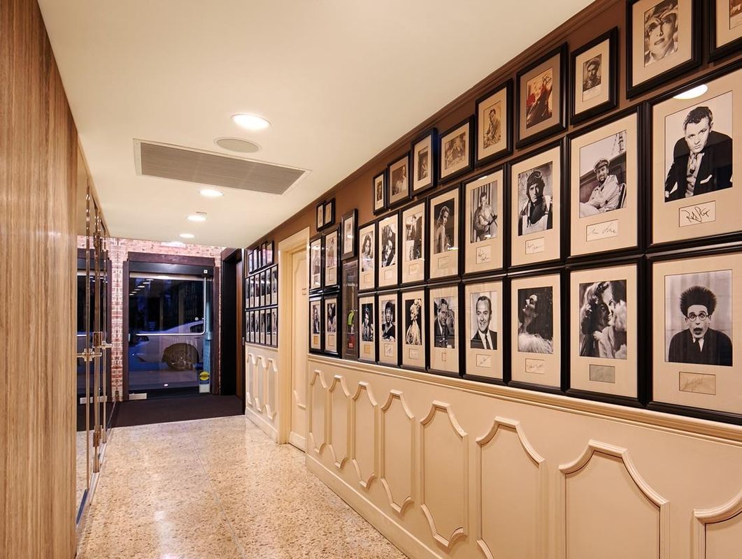 Best Western PLUS Hollywood Hills Hotel фото 21