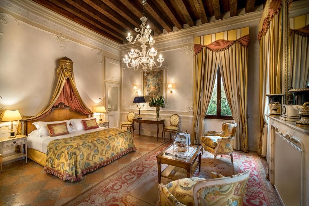 Relais et Châteaux Hotel Villa Franceschi фото 3