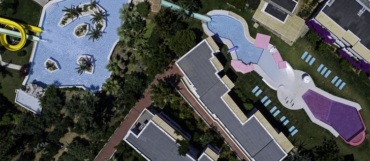 Фото отеля Out Of The Blue Resort & Spa