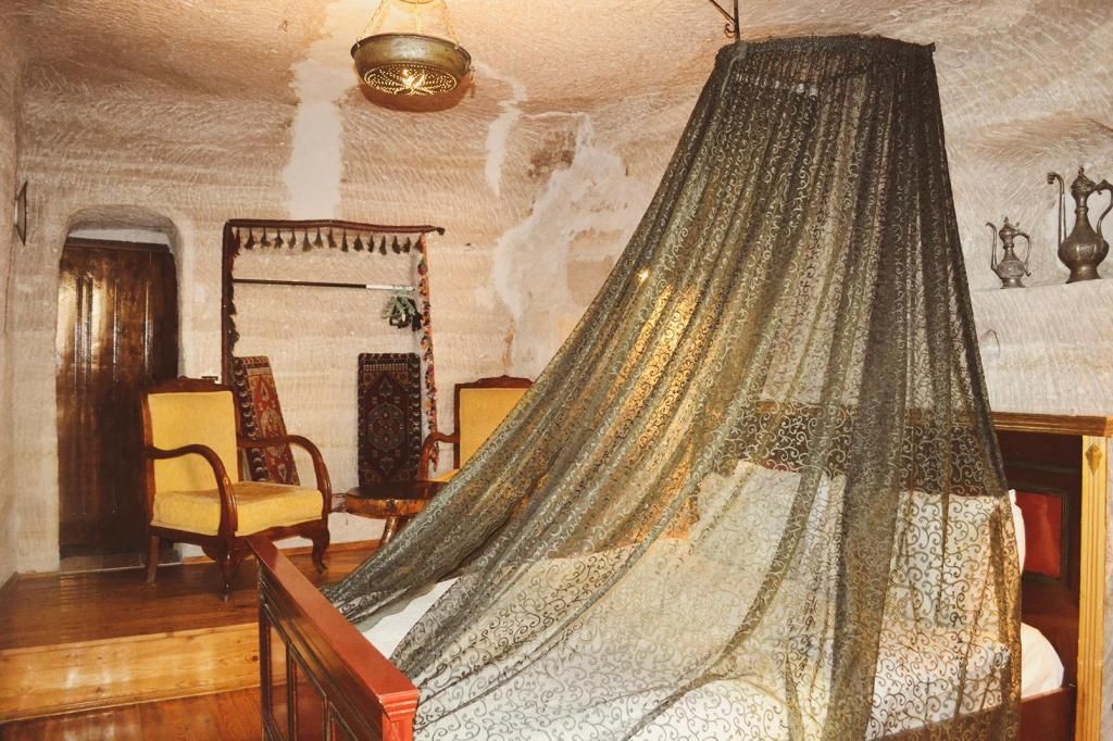Emily cave house фото 3