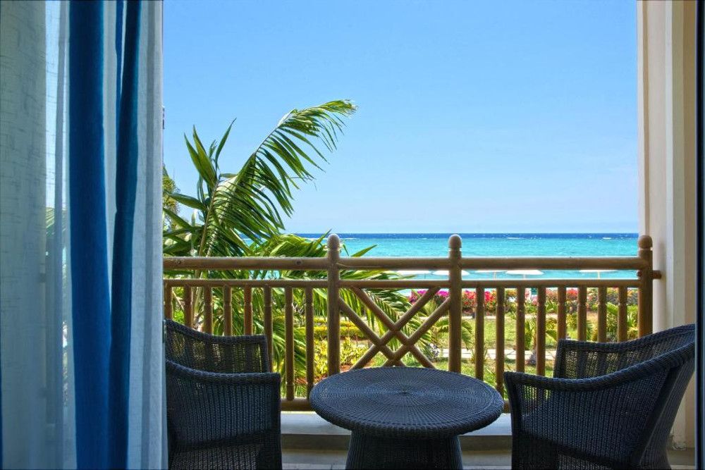 Pearle Beach Resort & Spa фото 32