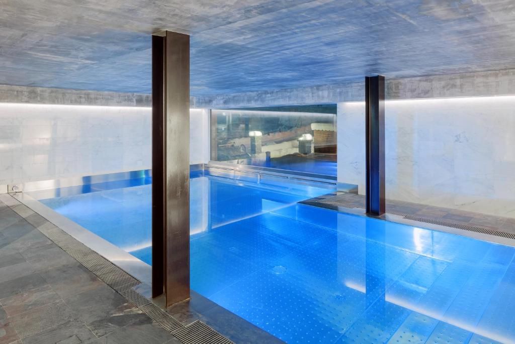 Апарт-отель «Aux Pieds du Roi - Suite & Spa» фото 2