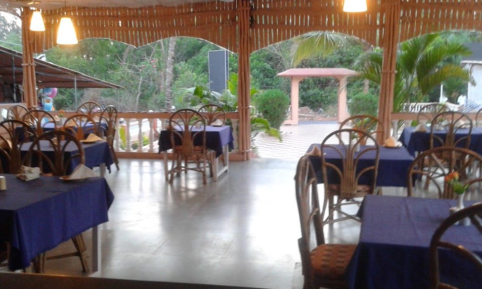 Гостевой дом «Hills Den Guest House» фото 2