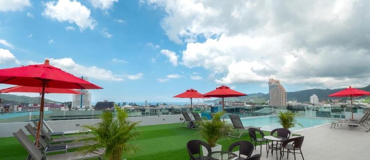 Фото отеля Neon Patong Hotel