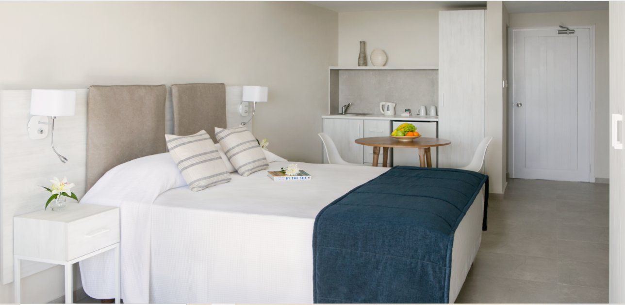 Louis Paphos Breeze фото 2