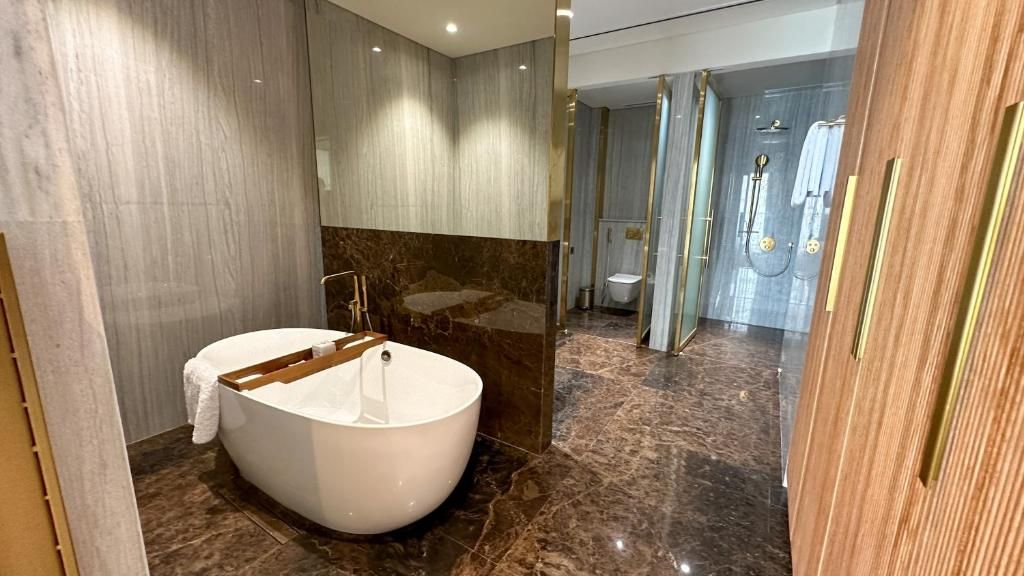 Voco Dubai Monaco Heart of Europe, by IHG Hotel (Adults Only) фото 137