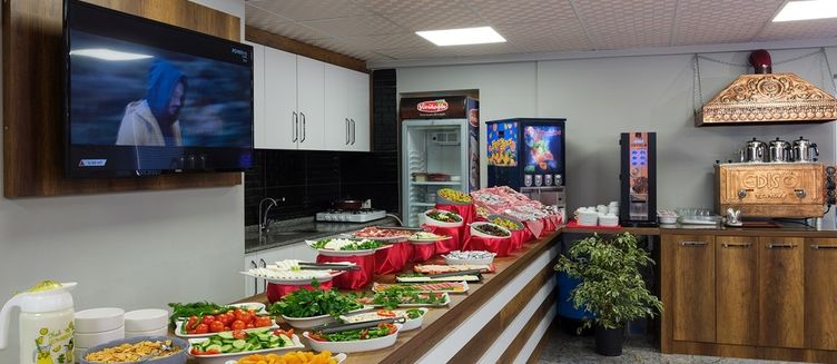 Фото отеля Grand Gulluk Hotel & Spa