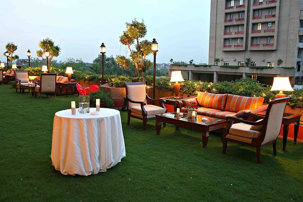 Eros Hotel New Delhi, Nehru Place фото 42