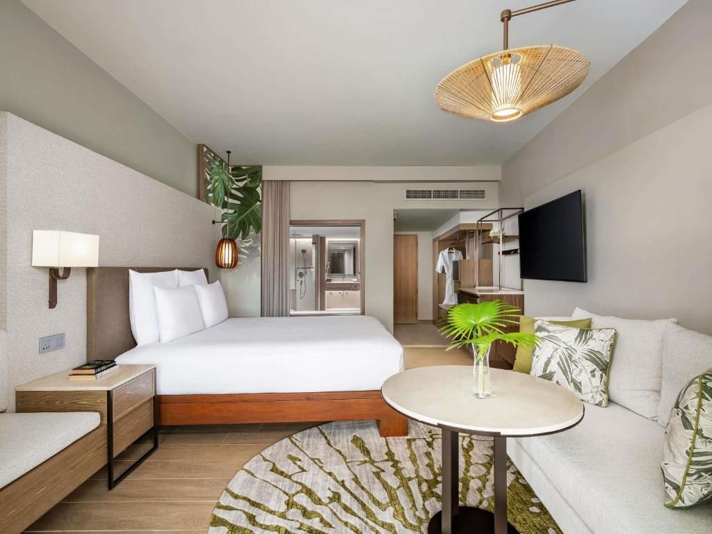 Pullman Phuket Karon Beach Resort фото 179