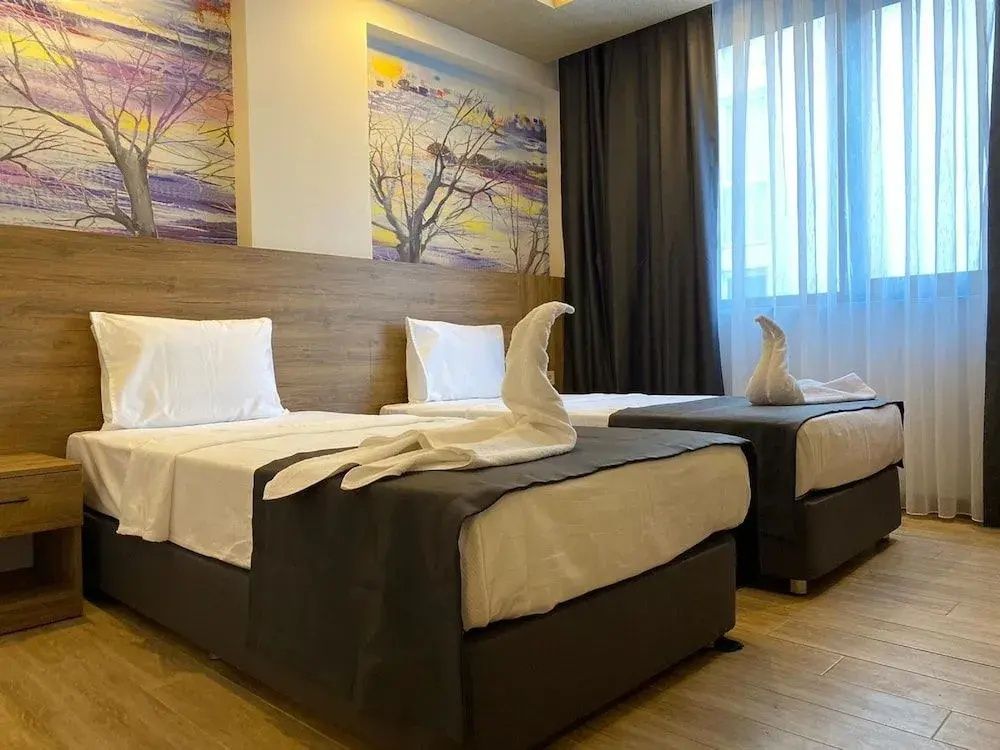 Golden World Suite Hotel фото 20