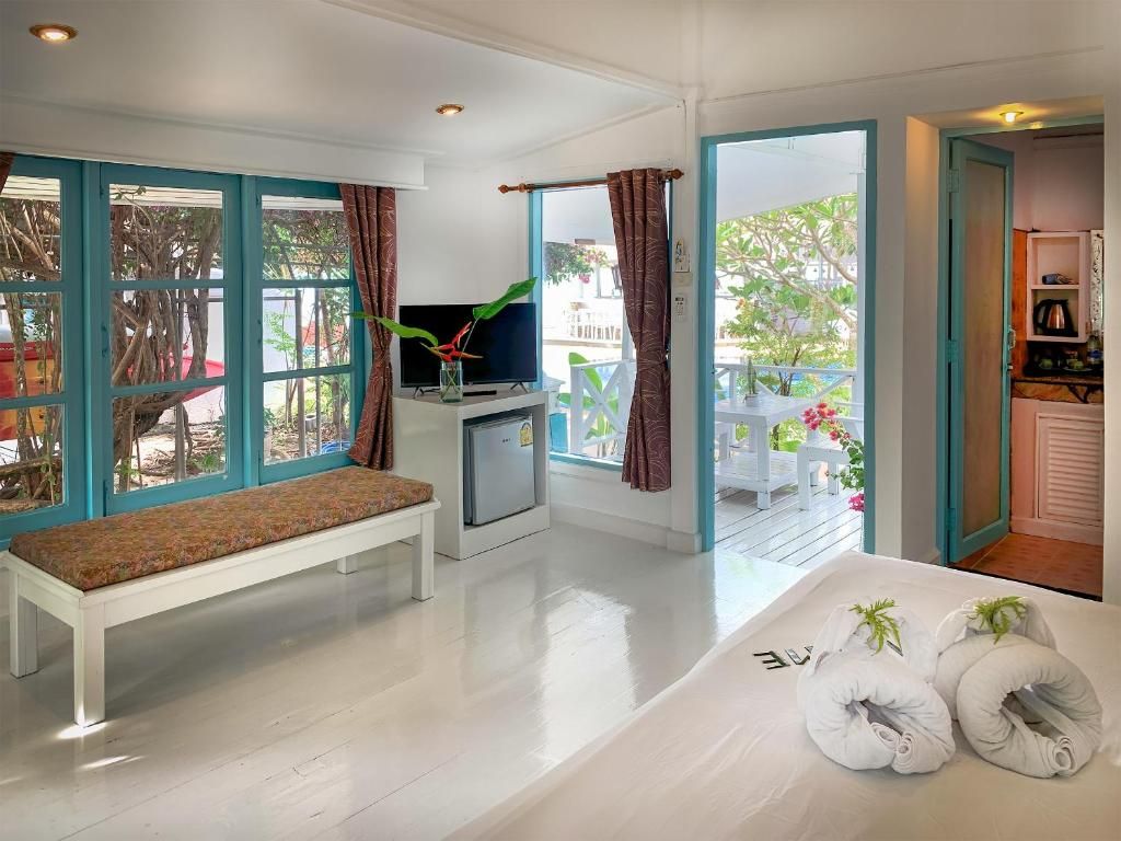 Sand Sea Beach Resort фото 40