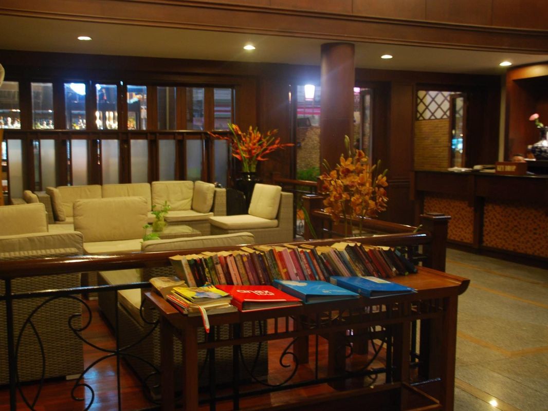 Rattana Beach Hotel фото 11