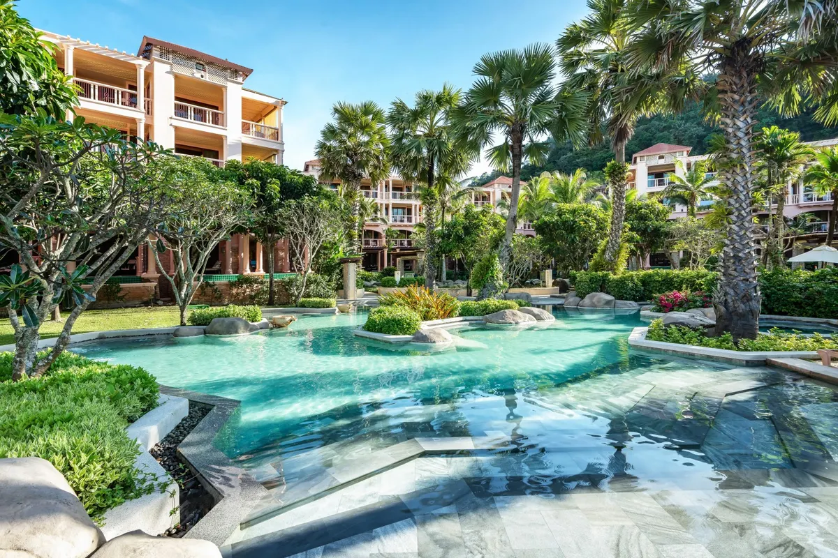 Centara Grand Beach Resort Phuket фото 12
