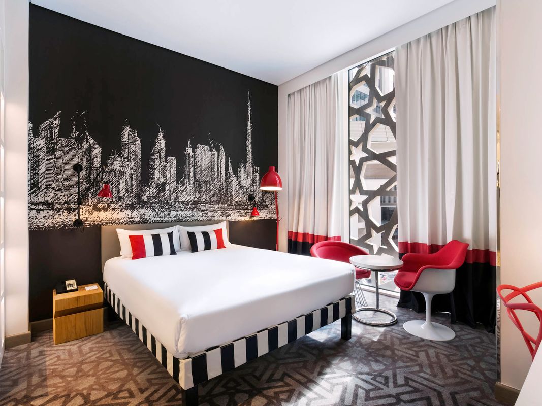 ibis Styles Dubai Airport Hotel фото 1