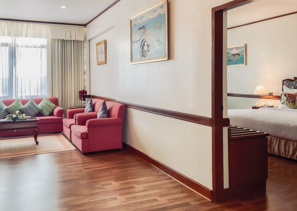 Royal Phuket City Hotel фото 64