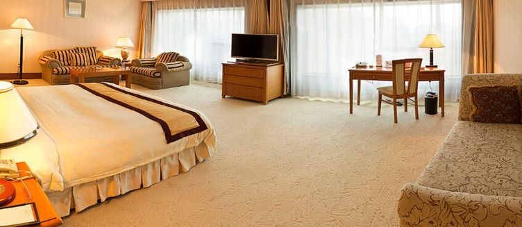 Фото отеля Zhongshan Hotel Dalian