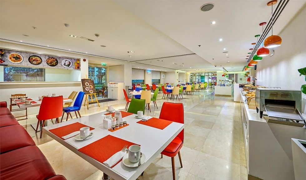 Ramada Hotel & Suites By Wyndham JBR фото 53