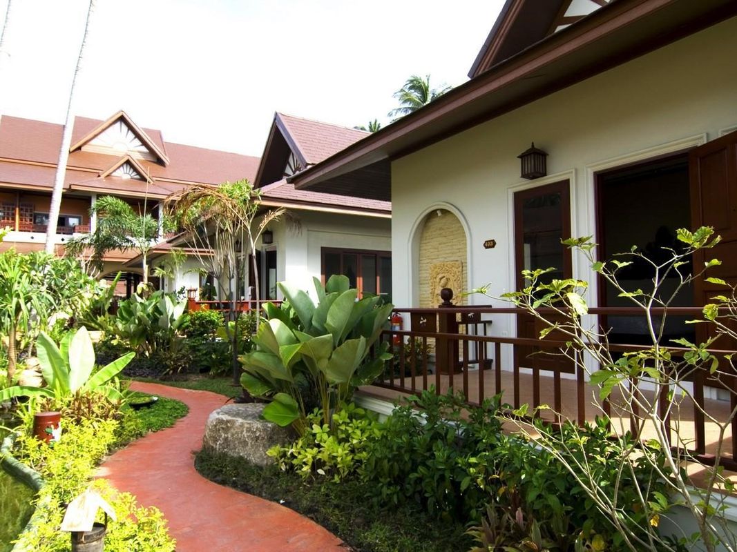 Kanok Buri Resort & Spa фото 23