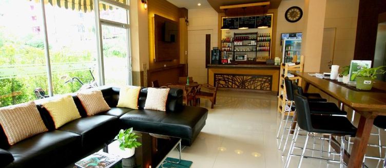 Фото отеля Breezotel