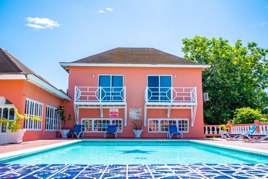 Shields Negril Villas LTD фото 23