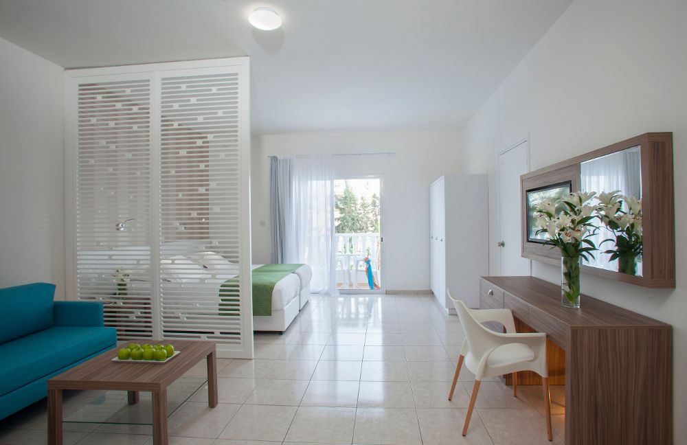 Princessa Vera Hotel Apartments фото 32