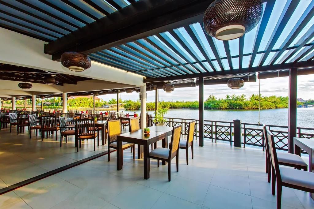 Hoi An Beach Resort фото 25