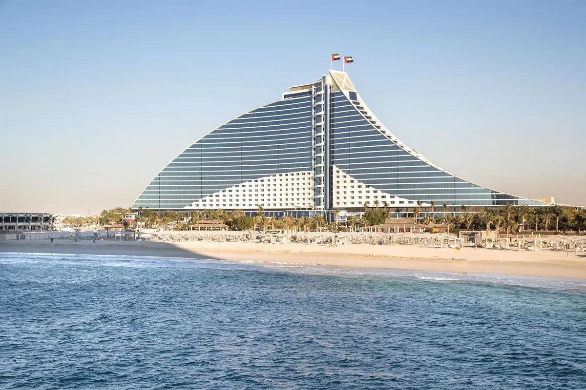 Jumeirah Beach Hotel фото 0