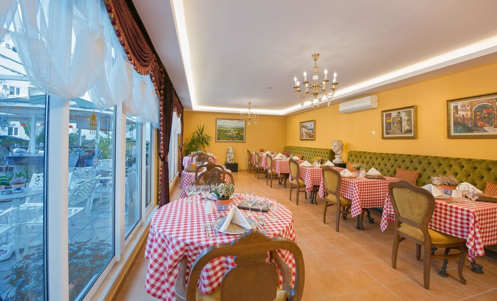 Antique Roman Palace - Ultra All Inclusive фото 44