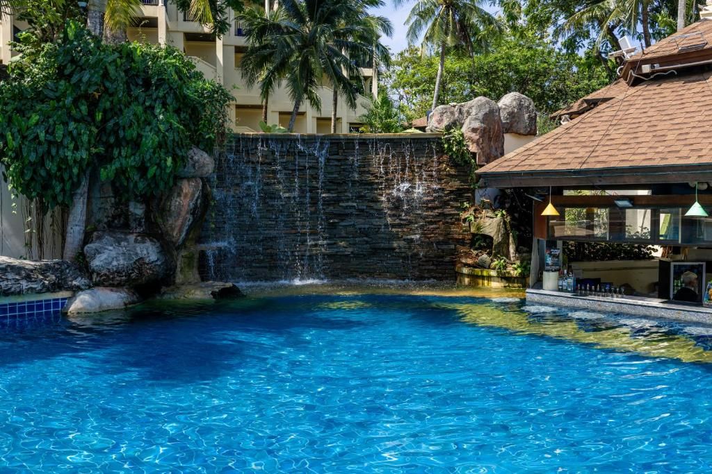 Horizon Karon Beach Resort & Spa фото 44