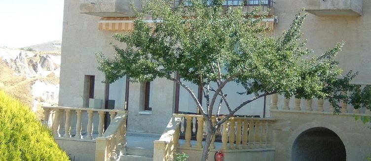 Фото отеля Uchisar Kaya Hotel