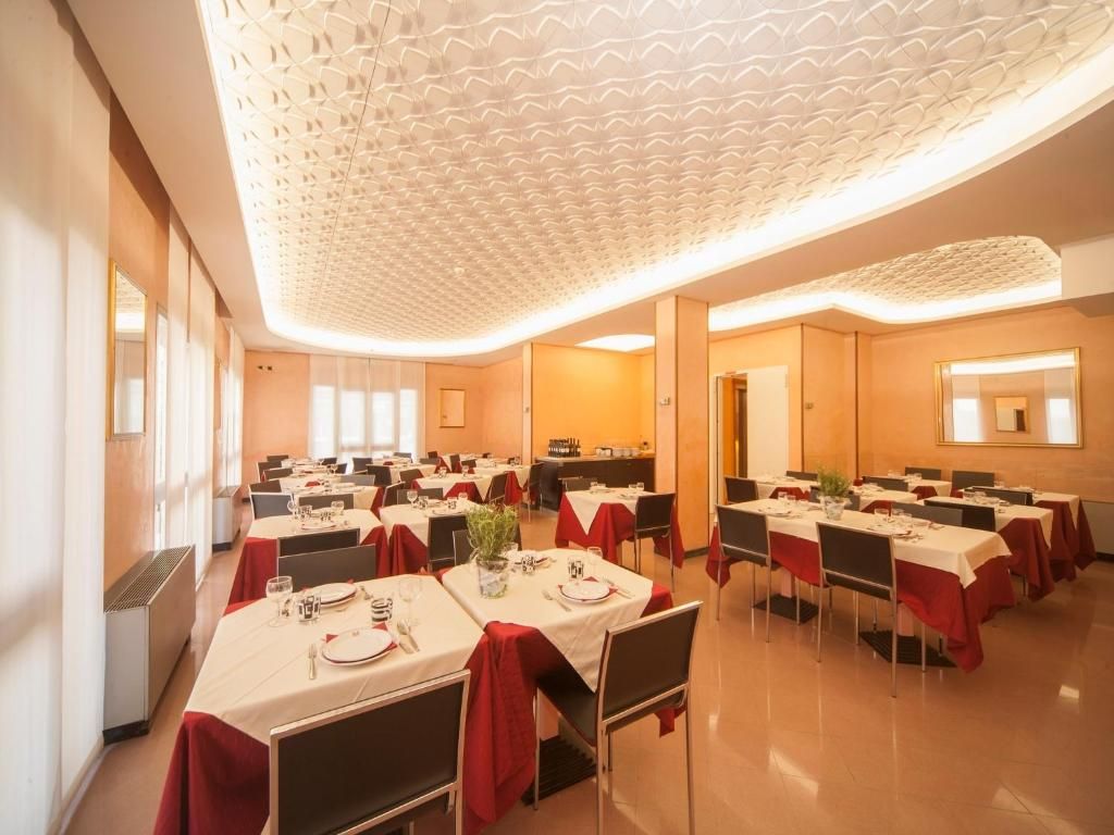 Hotel Manola фото 2