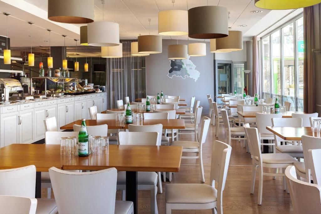 Holiday Inn Berlin City-East Landsberger Allee фото 36