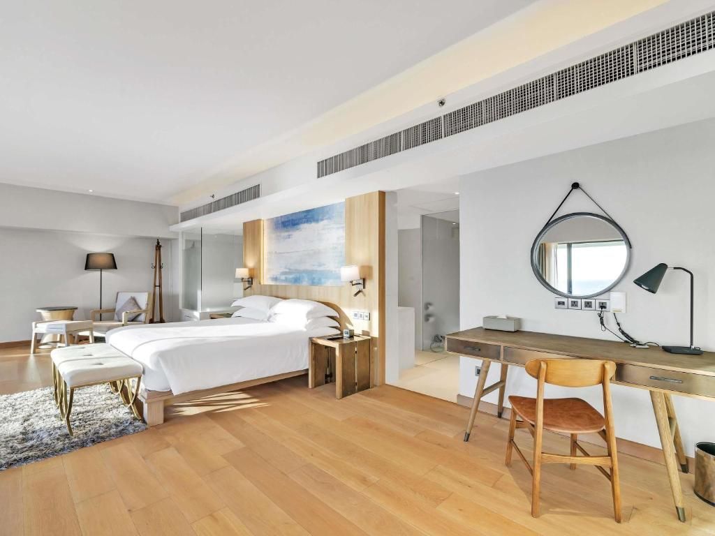 Pullman Phuket Karon Beach Resort фото 186