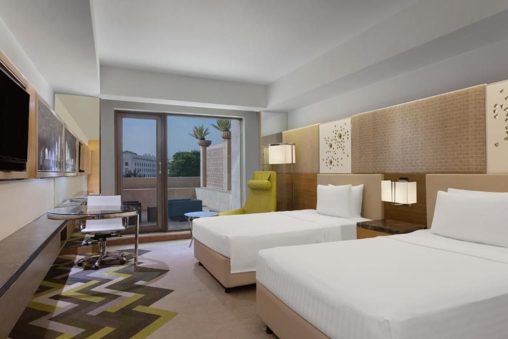 Courtyard by Marriott Agra фото 2