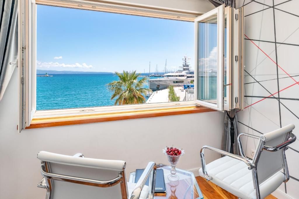 Galeria Valeria Seaside Downtown - MAG Quaint & Elegant Boutique Hotels фото 0
