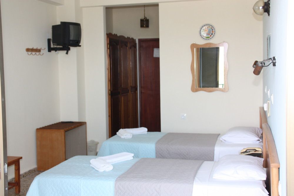Yota Beach Hotel фото 9