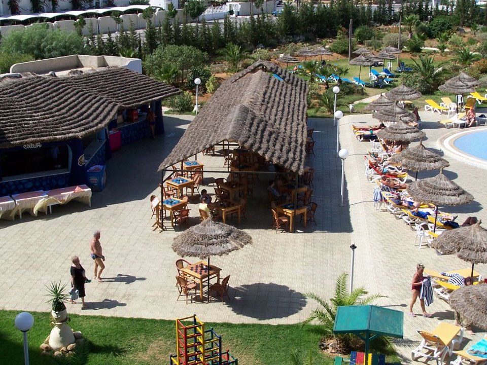 Yasmine Beach Hotel фото 31