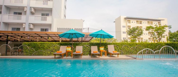 Фото отеля Recenta Phuket Suanluang