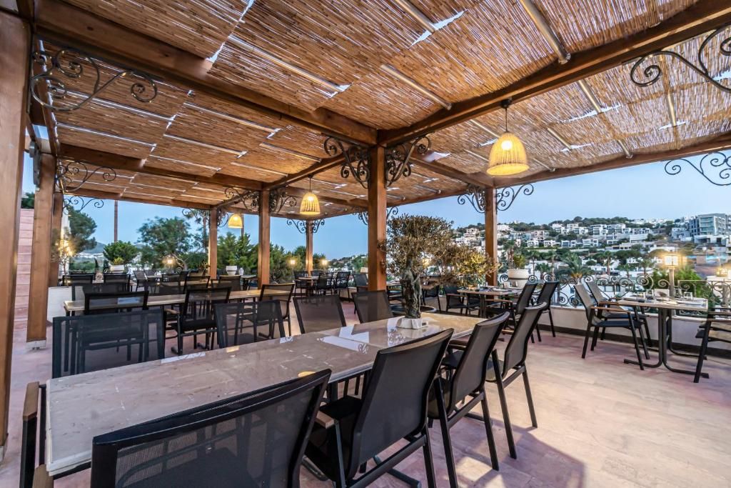 Elementa Luxury Boutique Hotel (Adults Only) фото 90
