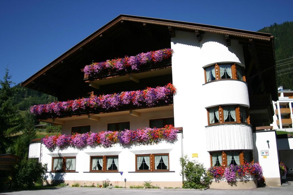 Hotel Garni Senn фото 0