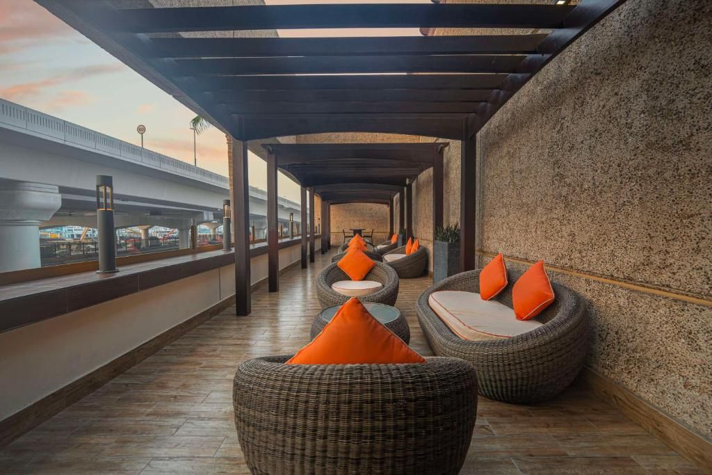 Hyatt Regency Dubai - Corniche фото 44