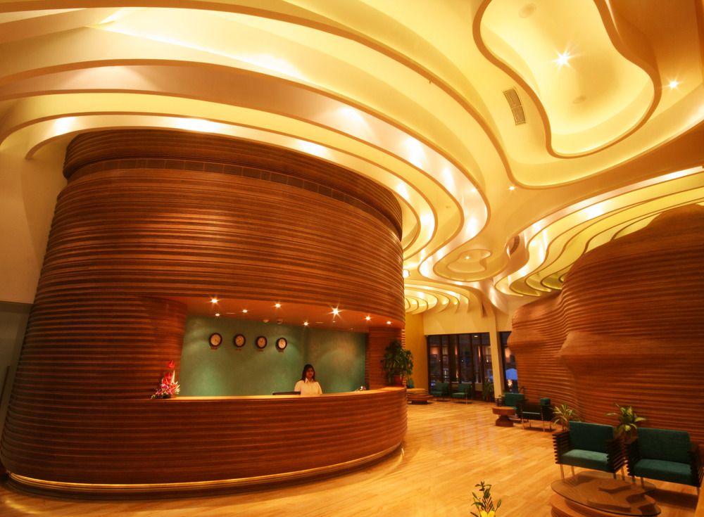 The Golden Crown Hotel & Spa фото 57