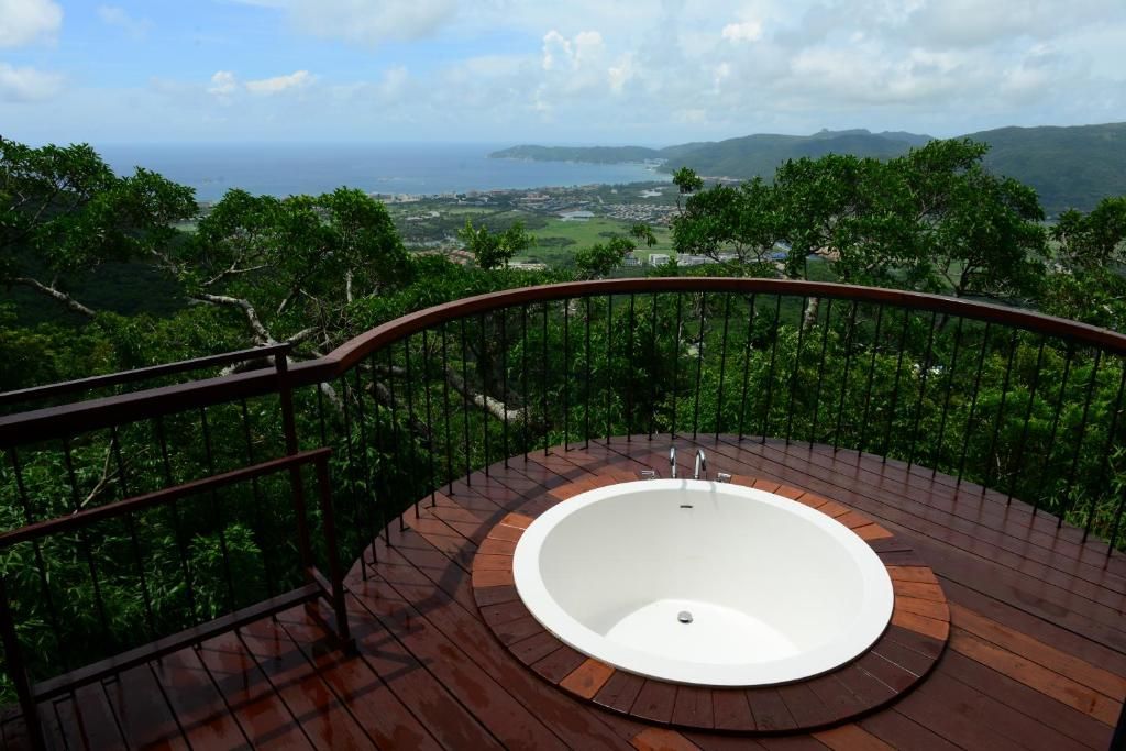 Yalong Bay Earthly Paradise Birds Nest Resort фото 69