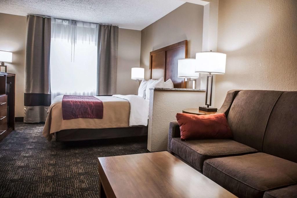 Comfort Inn North фото 12