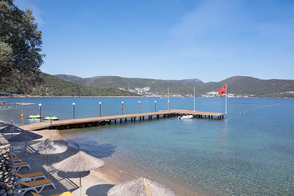 DoubleTree by Hilton Bodrum Isil Club Resort фото 33