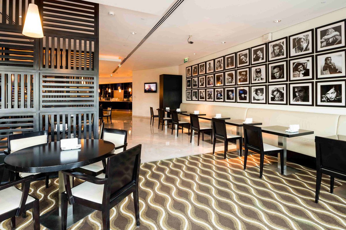 Holiday Inn Express Dubai Airport фото 4
