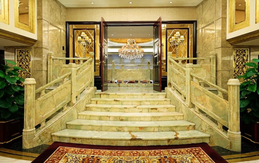 Royal Mediterranean фото 26