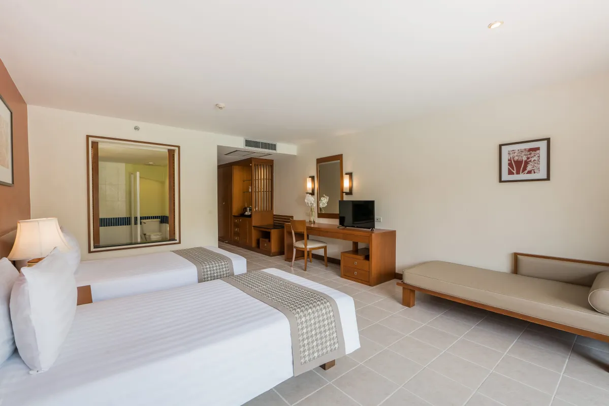 Naithonburi Beach Resort фото 4