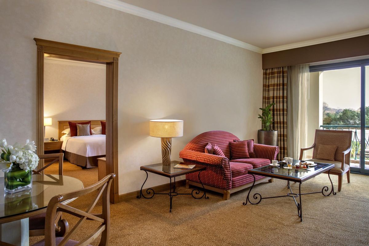 Al Ain Rotana фото 55
