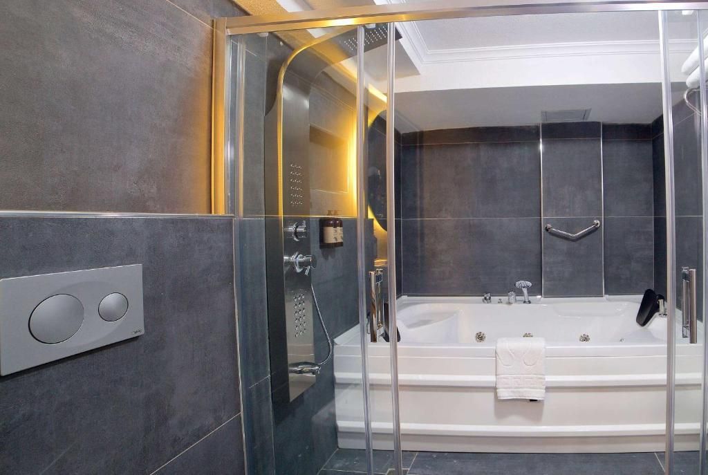 Days Inn by Wyndham Istanbul Arnavutkoy фото 32